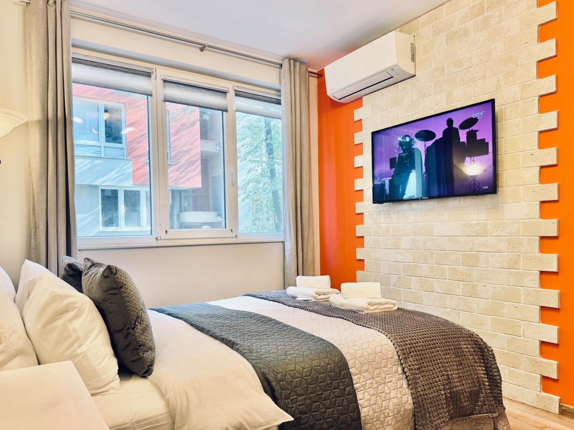 Top Centre 2Bed Apartment For 5 Guests 2 Minutes From High Street Пловдив Екстериор снимка