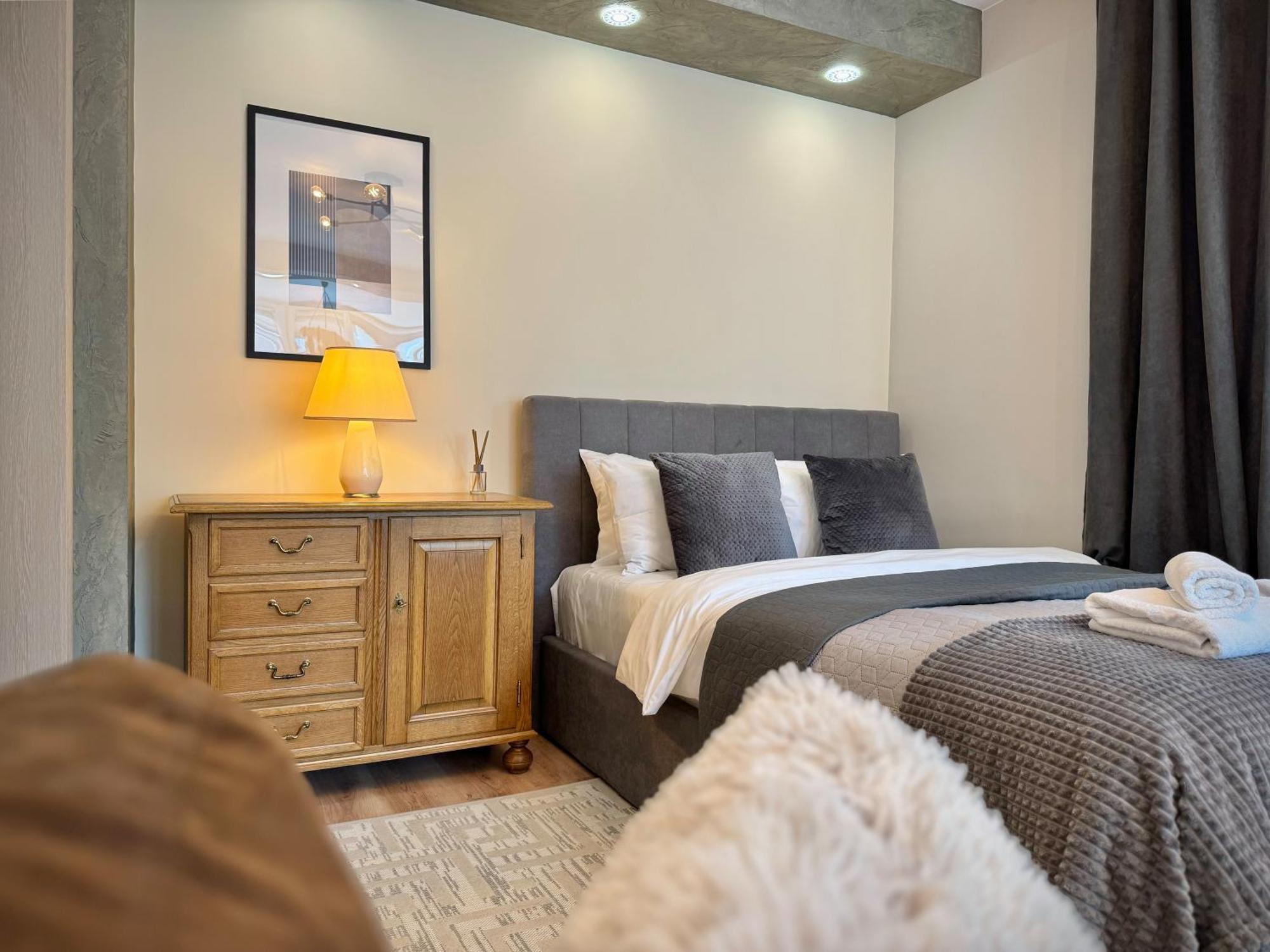 Top Centre 2Bed Apartment For 5 Guests 2 Minutes From High Street Пловдив Екстериор снимка