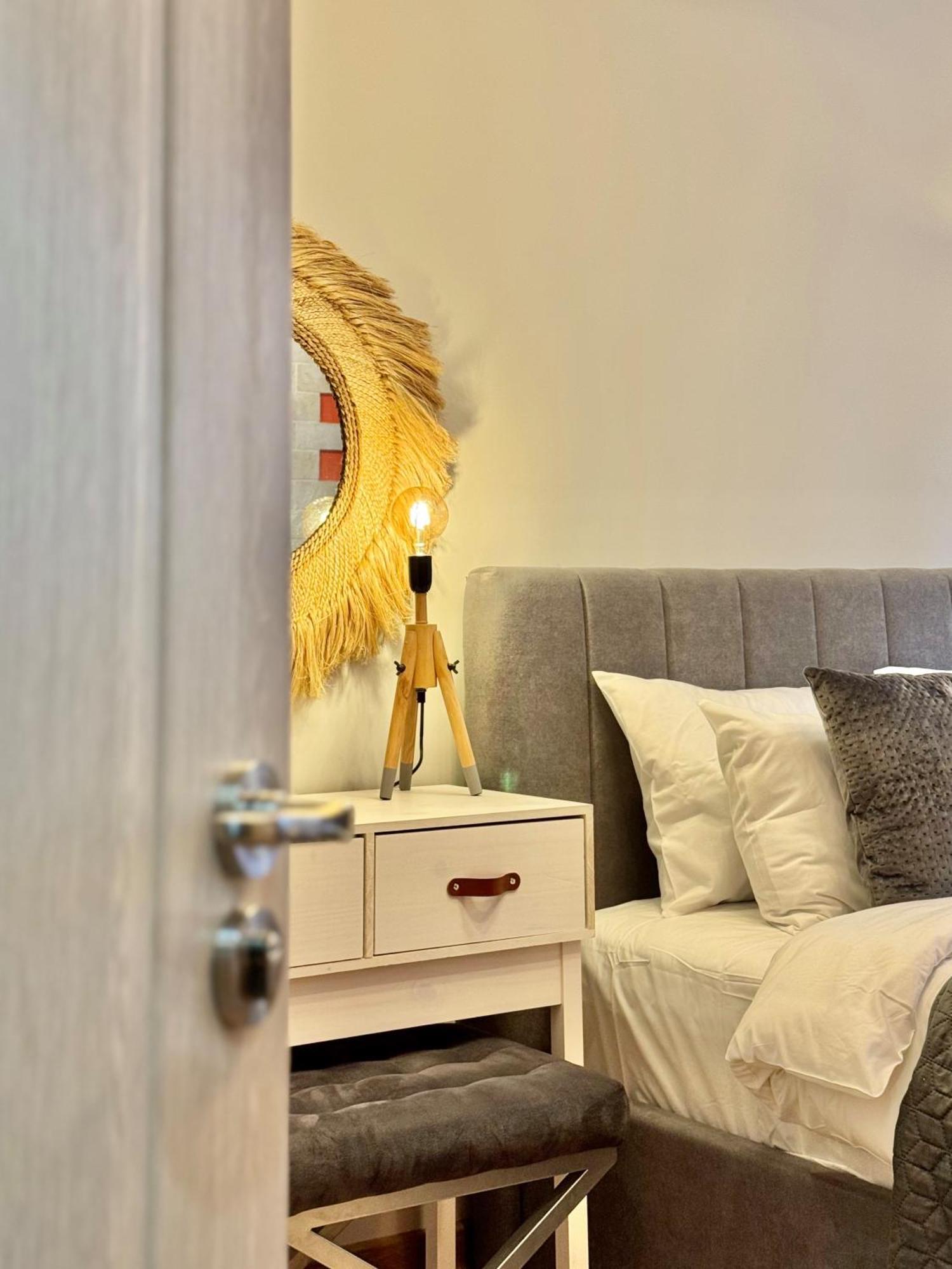 Top Centre 2Bed Apartment For 5 Guests 2 Minutes From High Street Пловдив Екстериор снимка
