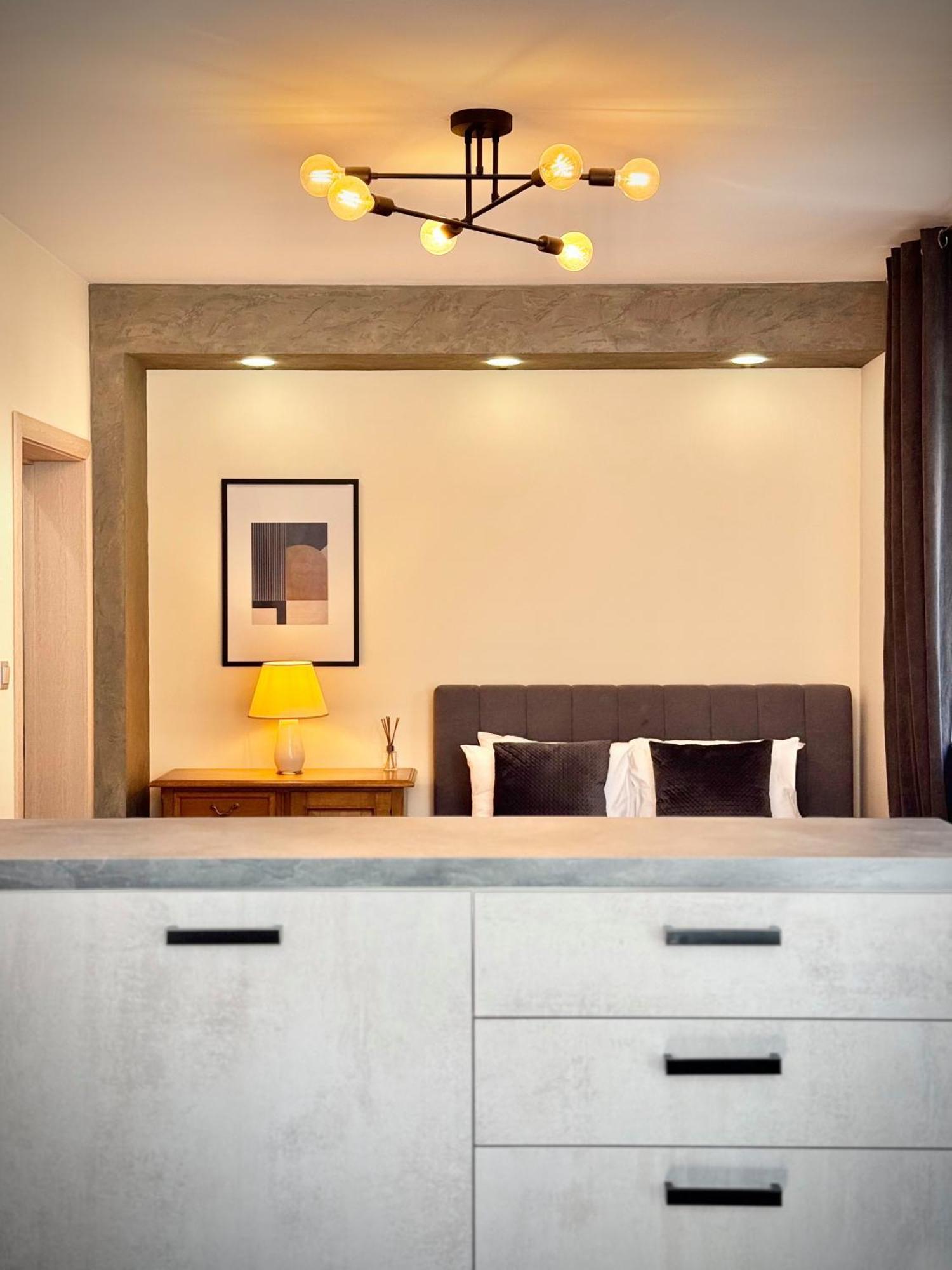 Top Centre 2Bed Apartment For 5 Guests 2 Minutes From High Street Пловдив Екстериор снимка