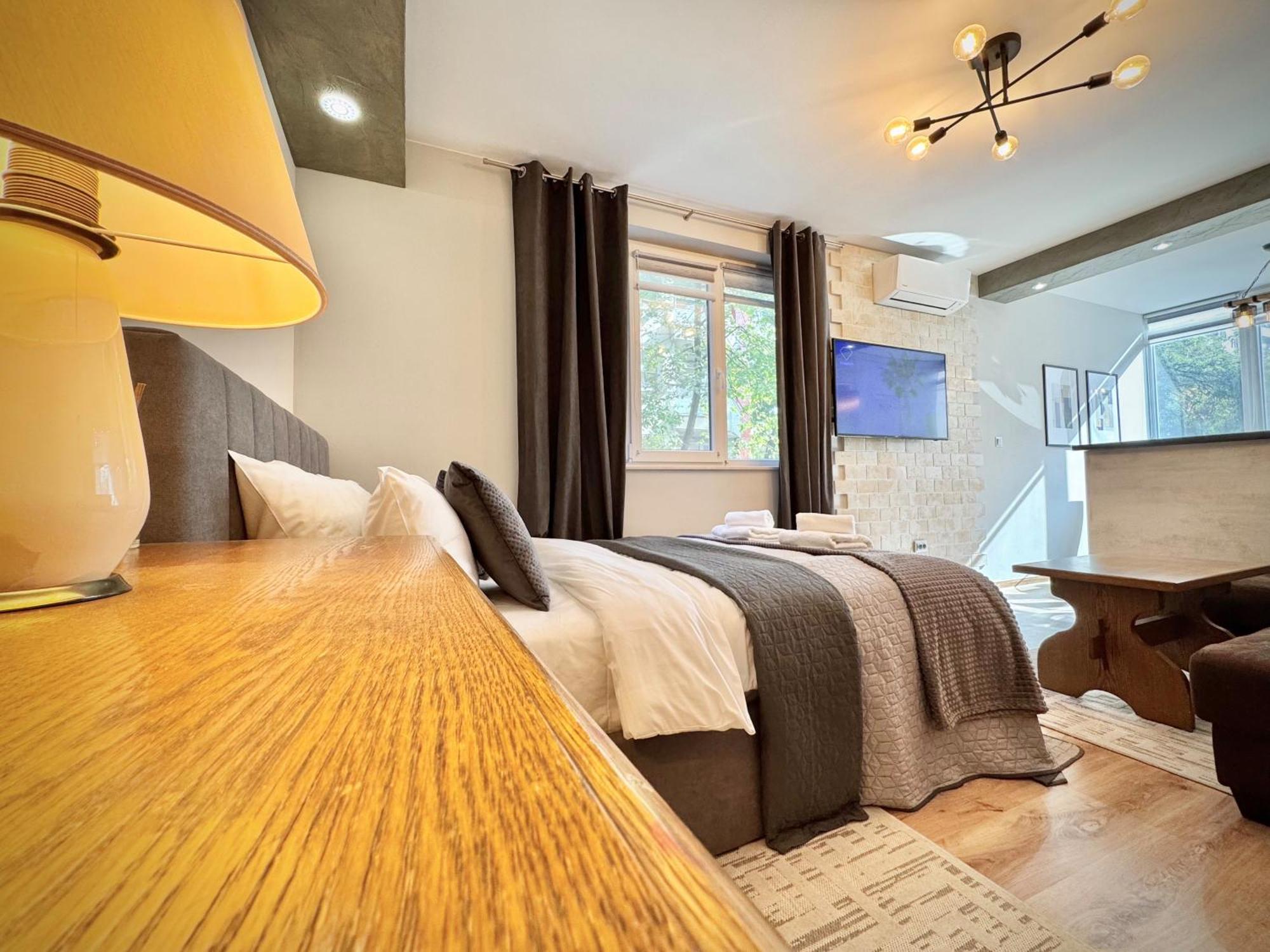 Top Centre 2Bed Apartment For 5 Guests 2 Minutes From High Street Пловдив Екстериор снимка